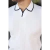 Erkek Dokulu Desen Yakalı Kısa Kollu Tişört
