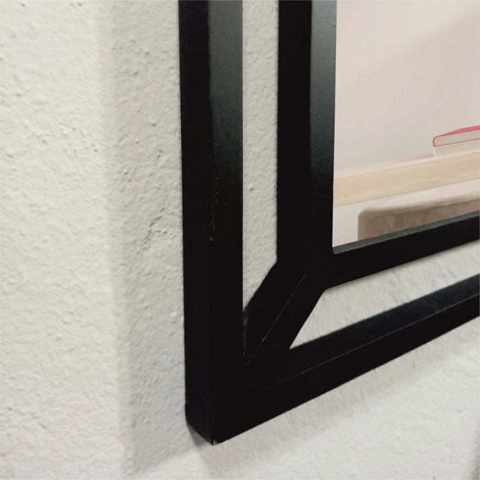 PENCERE GÖRÜNÜMLÜ AYNA