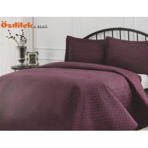 ÖZDİLEK YATAK ÖRTÜSÜ NAIVE NAKIŞLI MÜRDÜM TEK KİŞİLİK 180*250