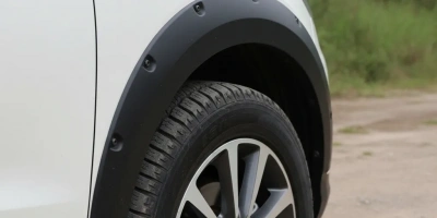 Nissan Qashqai Çamurluk Arka Dodik Plastiği: J10 J11 J12 Seçenekleri