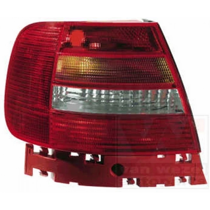 Volkswagen A4 99 01 Stop Lambası Sağ 714028990801 (Oem No:8D0945096G)