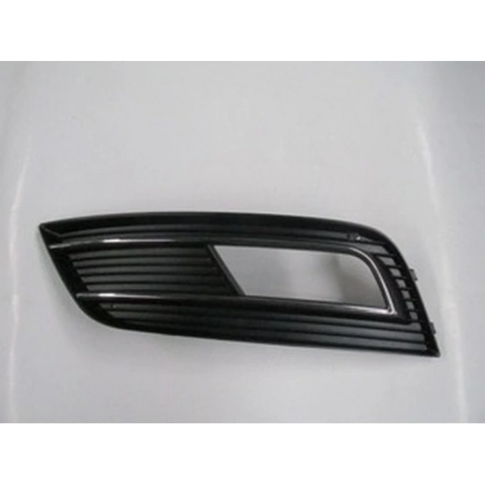 Audi A4 2013-2015 Sis Lamba Kapağı Sol Delikli (Nikelaj Çıtalı) (Bfn) (Adet) (Oem No:8K0807681K01C)