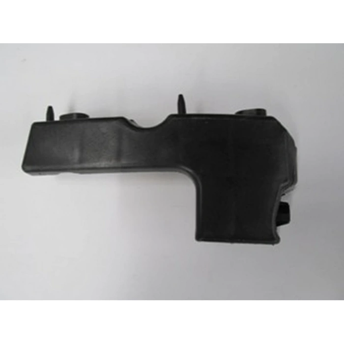 Audi A4 2005-2008 Ön Tampon Braketi Sağ Büyük (Yan Kulağa Takılan) (Plastik) (Bfn) (Adet) (Oem No:8E0807284E)