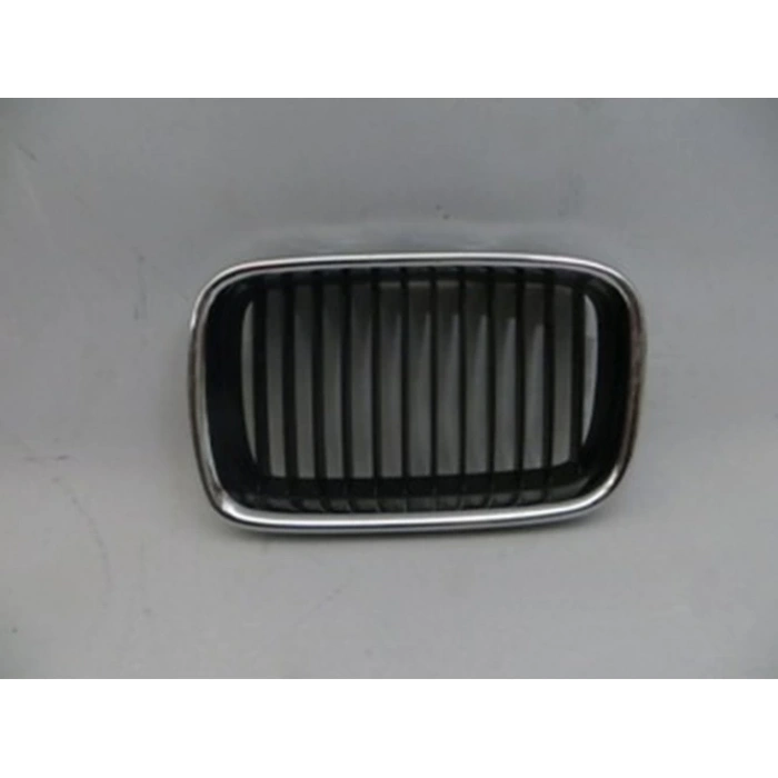 1991-1994 Bmw 3 Serı E36 Sd/Coupe Ön Panjur Sol Siyah/Nikelaj Çerçeveli (Tw) (Oem No:51138122237)