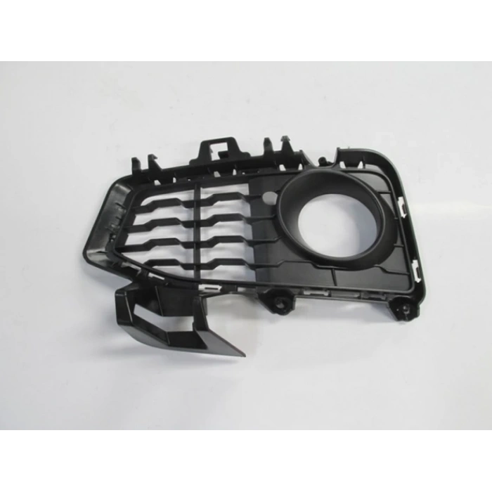 2013-2018 Bmw 4 Serı F36- Sis Lamba Kapağı Sol Sis Delikli M Sport Tw Oem No: 51118054507