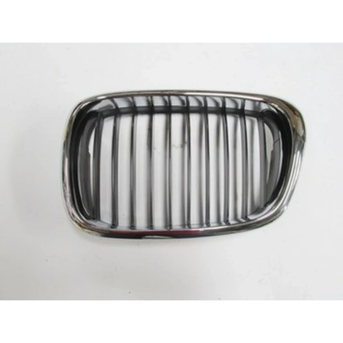 Bmw 5 Serisi 2001-2003 Ön Panjur Sol Nikelajlı - Siyah (Tw) (Adet) (Oem No:51137005837)