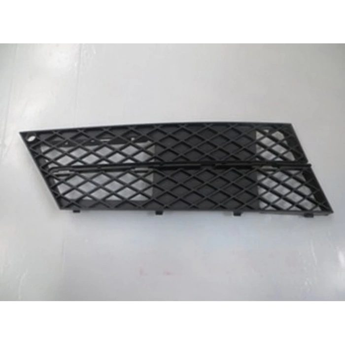 2007-2010 Bmw 5 Serı E60- Ön Tampon Panjuru Sağ Siyah (Tw) (Adet) (Oem No:51117178098)