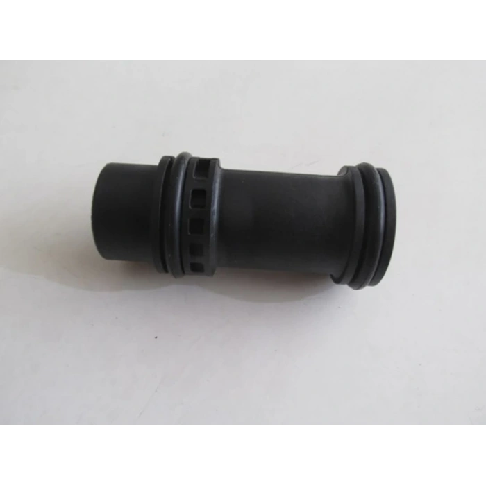 2010-2015 Bmw X1 E84 Yağ Radyatör Hortumu Eşanşör Borusu Uzun Oem No: 11427802117