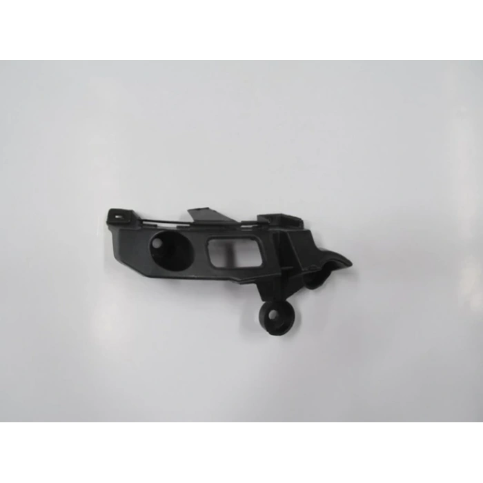 Citroen C3 2016-2020 Arka Tampon İç Bağlantı Braketi Sol Plastik (Oem No: 9813361580)