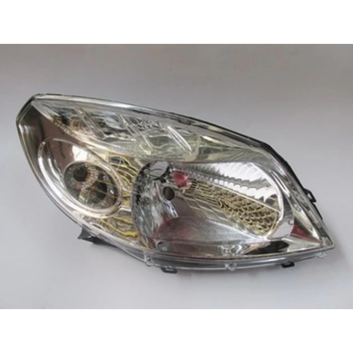 2009-2012 Dacıa Sandero Far Lambası Sağ Manuel Nikelajlı (H4) (Ayfar) (Adet) (Oem No:8200733877)