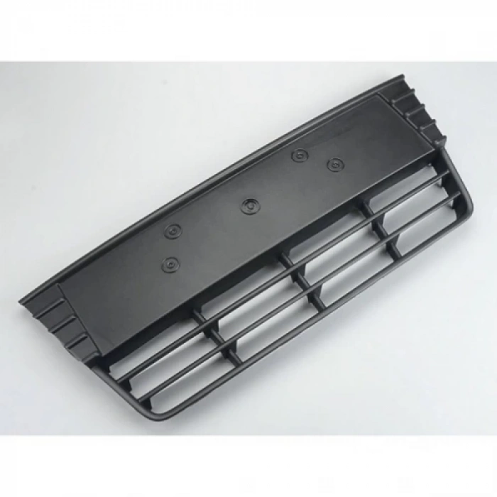 Ford Focus 2011  Ön Tampon Panjuru Orta  (Oem No:Bm5117K945Ae)