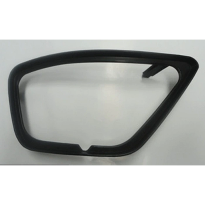 Ford Focus Sedan 2002-2005 Ve Hatchback Sis Lamba Kapağı Sağ Siyah Delikli (Isam) (Adet) (Oem No:1208010)
