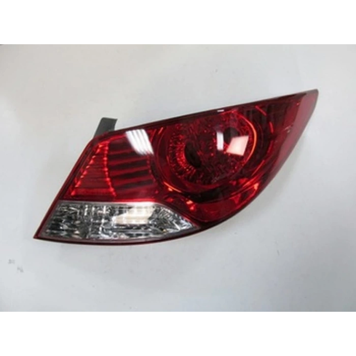 Hyundai Accent Blue 2011-2018 Stop Lambası Sağ Kırmızı - Beyaz (Mars) (Adet) (Oem No:924021R030)