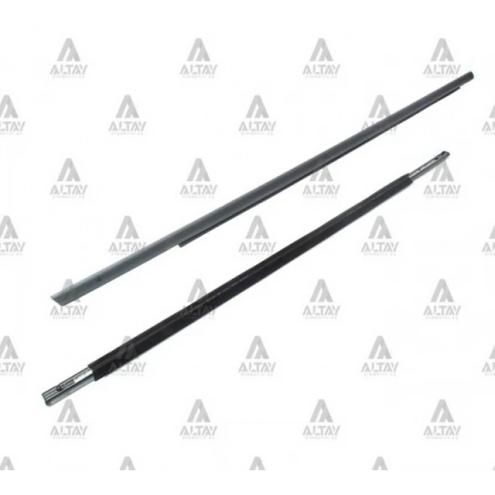 Cam Sıyırıcı Accent Ön Kapı  1995-2000 Sağ (Oem) (1 Adet) (Oem No: 82220-22000)