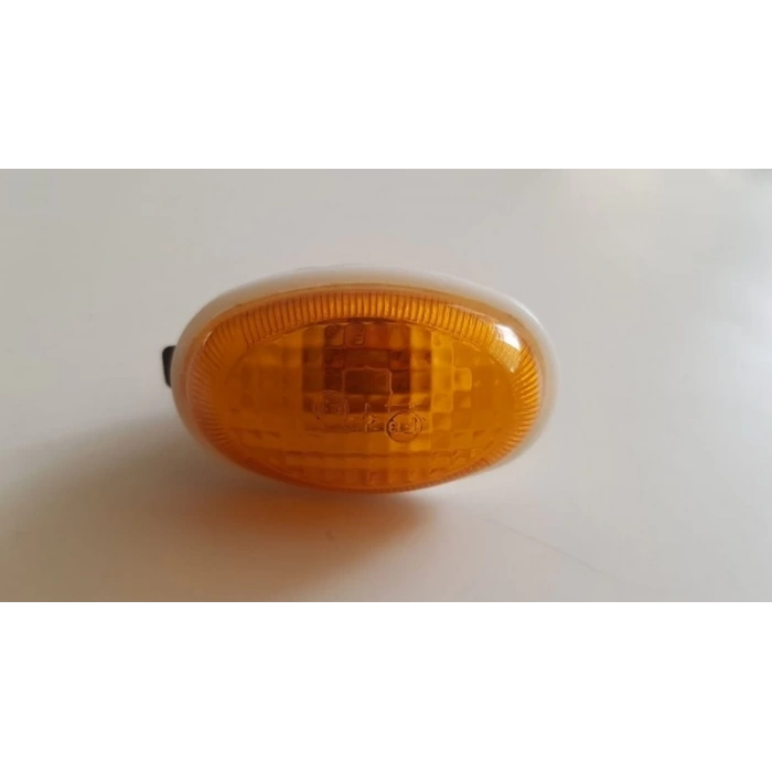 Hyundai Starex 1998-2008 Minübüs Çamurluk Sinyali Sağ - Sol Aynı (Adet) Sarı (Eurolamp) (Oem No:9230325000)