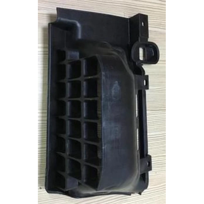 2006-2009 İsuzu Nkr Ayak Basamak Plastiği Sağ (Tek Teker) (Basamaklı)(Bfn) (Adet) (Oem No:8979978530)