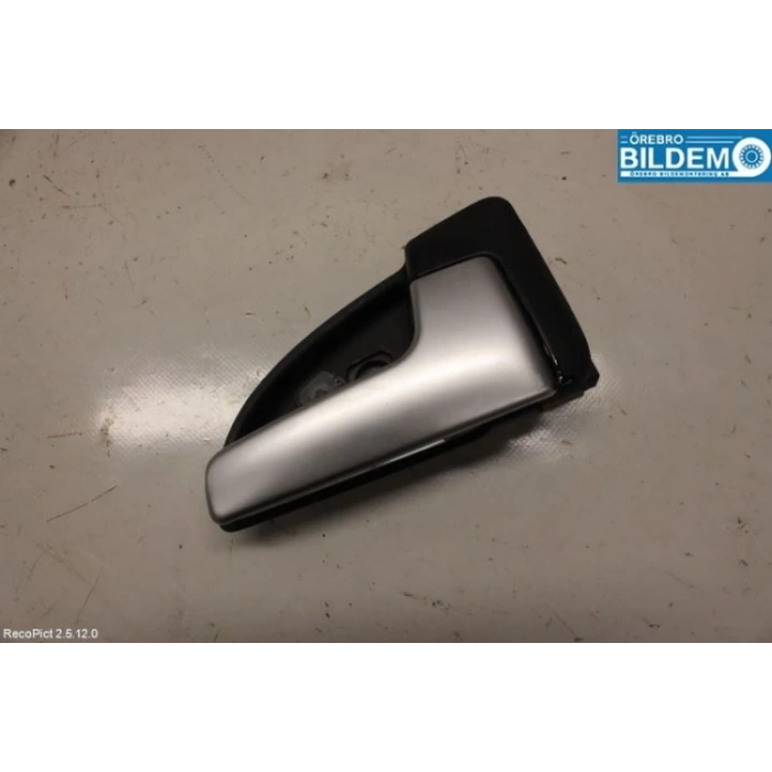 Kapı Kolu Ceed 2008-2011 Ön İç Sağ (Oem No:82620-1H010) (Adet)