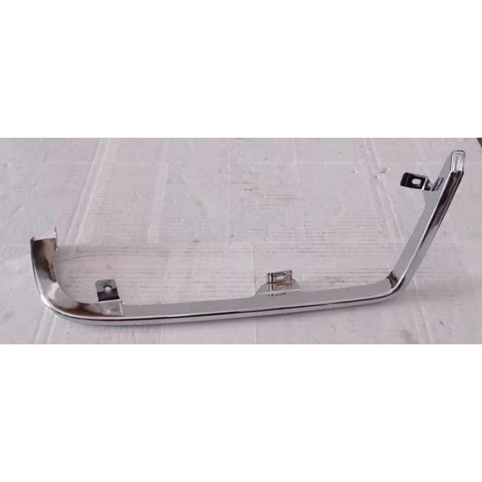 Far Alt Çıtası E2200 Mın 1986-1991 Sol  Oem No: 216-2502L