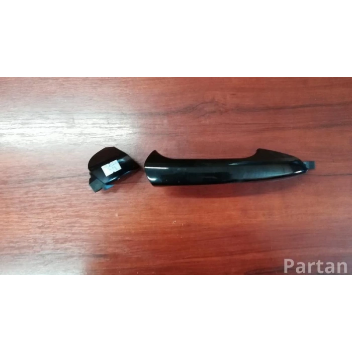 Mercedes 204 212 117 176 246 X156 Bm 2007  Kapı Kolu Ön Sağ Badem (Oem No:A2047600420)