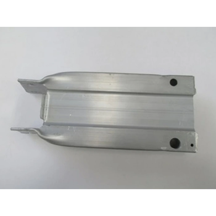 Mercedes E Class 2010-2012 Ön Tampon Braketi Sol (Alüminyum) (Tw) (Adet) (Oem No:2126200595)
