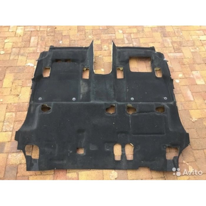 Mercedes Ml 2010-2018 Serisi 166 Bagaj Havuzu (Oem No:A1666800041)