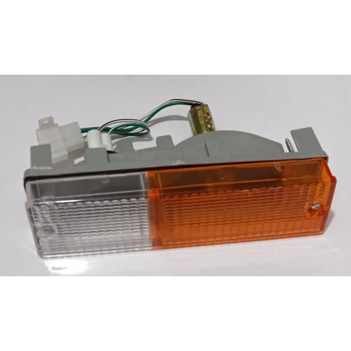 Tampon Sinyali Lancer 1984-1987 Sol  Oem No: Yrn 214-1627L