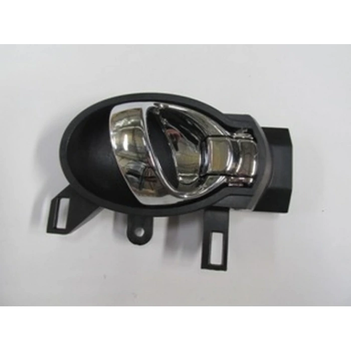 2011-2018 Nissan Juke Ön Kapı İç Açma Kolu Sağ Siyah (Elceği Nikelajlı)  (Adet) (Oem No:806701Hh0B)