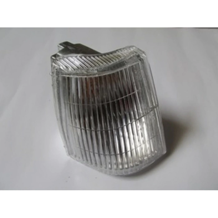 Renault R9 1993-1994 Faırway Ön Sinyal Sağ Beyaz Duysuz Pleksan (Oem No: 7702202873)
