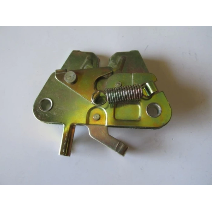 Renault R9- Faırway- 1993-1996 Kaput Kilidi  Oem No: 7702128808