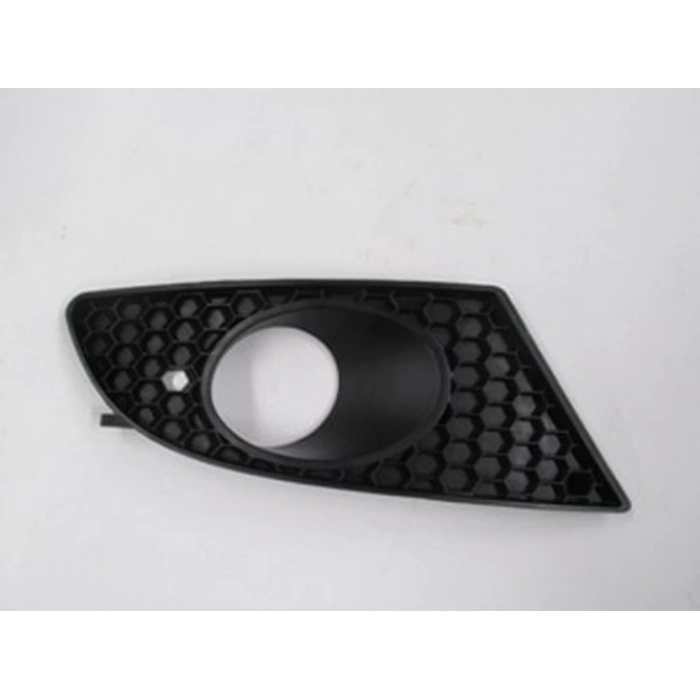 2005-2009 Seat Leon Sis Lamba Kapağı Sağ Siyah (Sis Delikli) (Tyg) (Adet) (Oem No:1P0853666A9B9)