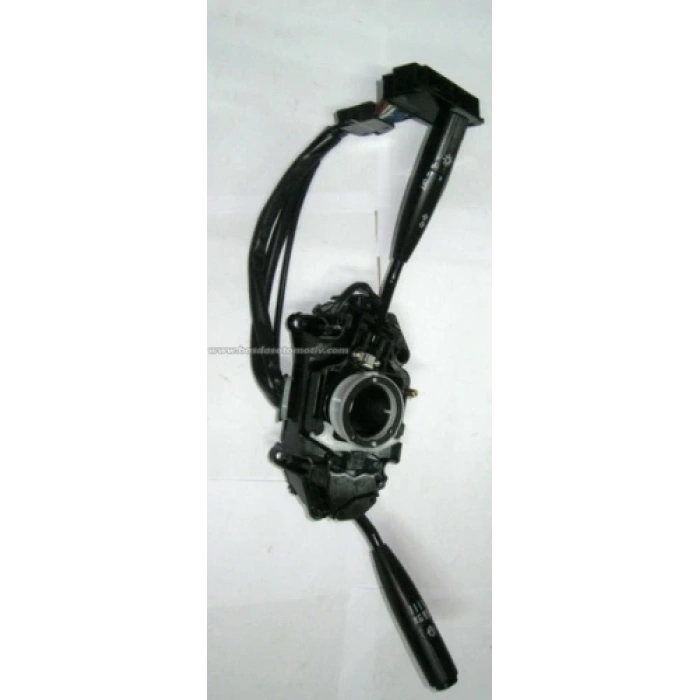 Sinyal Kolu Far Silecek Corolla Ae92 Oem No: 84310-1A171