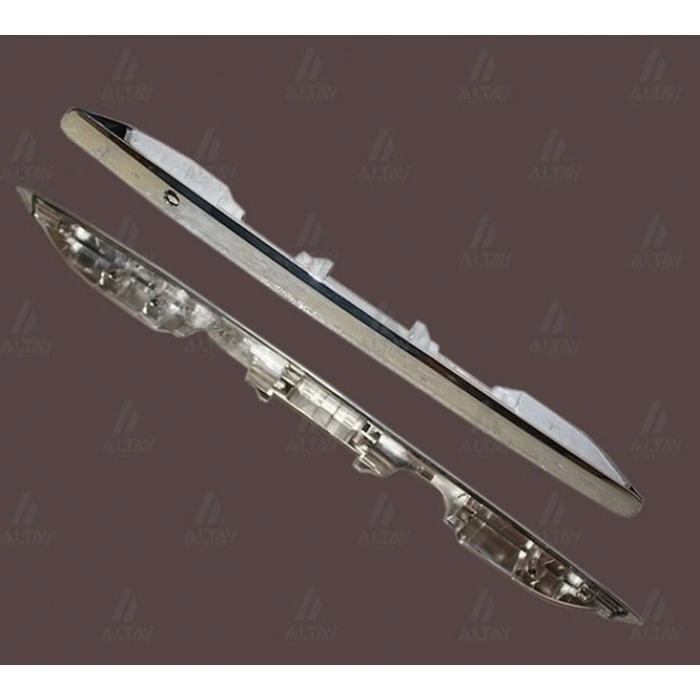 Plaka Bakaliti Bagaj Kapak Corolla  2006-2010 (1 Adet)