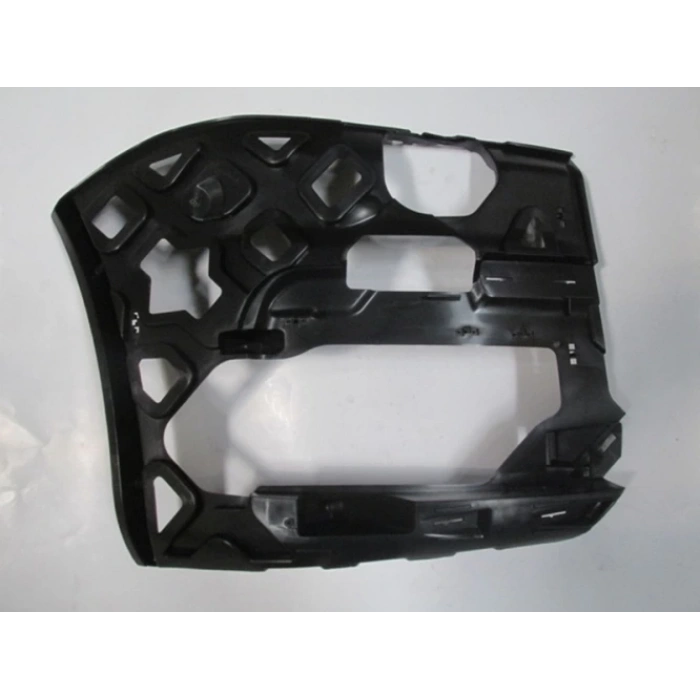 Volkswagen Caddy 2015-2018 Ön Tampon Bağlantı Braketi Büyük Sağ (Yan Kulağa Takılan) (Maxı Van)(Tyg) (Adet) (Oem No:2K5807724B)