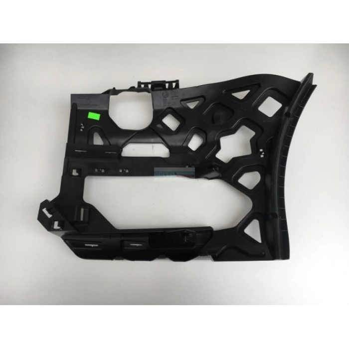 Tampon Bağlantı Braketi Caddy 2015 Sonrası  Ön Sağ İç (Oem No:2K5807724) (Adet)