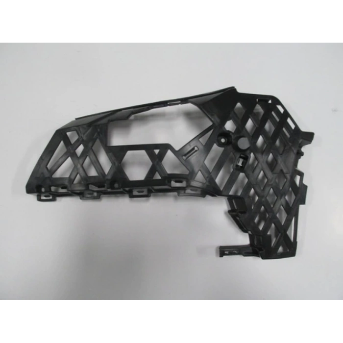 Volkswagen Passat 2014-2018 B8 Ön Tampon Bağlantı Braketi Sol Plastik (Oem No: 3G0807177)