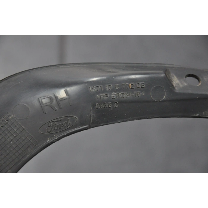 Arka Tampon Baglantı Braketi Sağ Stw Ford Mondeo Bm 01- (Oem No: 1S71 17C772 Cb)