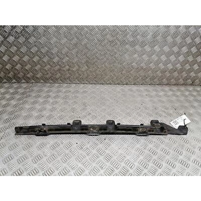 Arka Tampon İç  Plastık C3 Crs Psa Peugeot 97-00 (Oem No: Yq00035880)