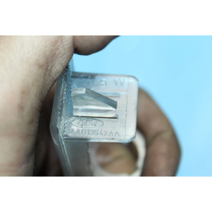 Bagaj Tavan Lambası Ford Escort Bm 86-90 (Oem No: 84Ag 13547 Aa)