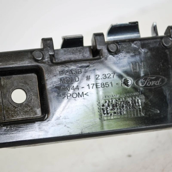 Braket - Tampon Baglantısı Ford Kuga Bm 14- (Oem No: Cv44 17E851 Ae)