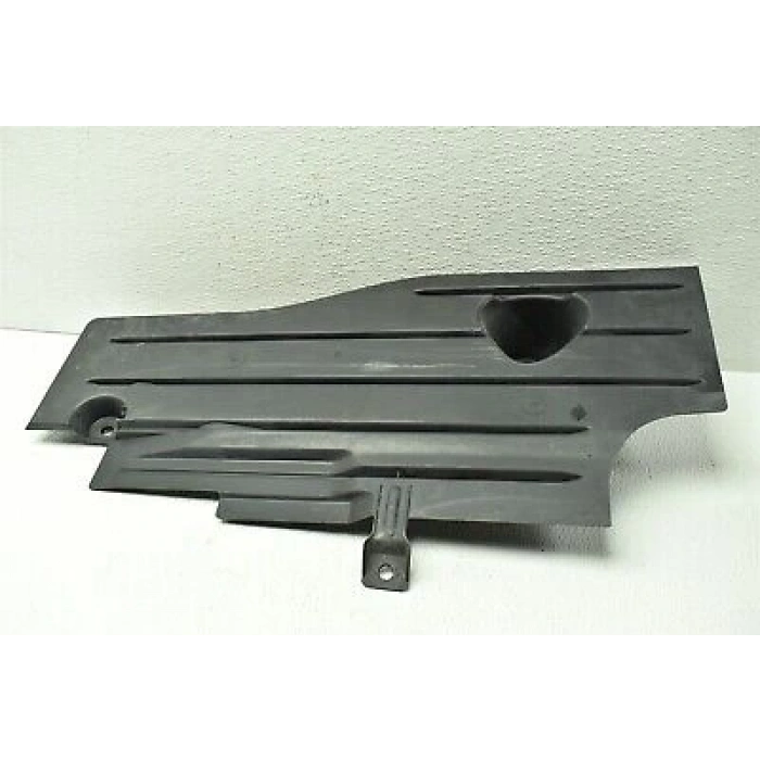 Çamurluk Dodiği Ford Focus Bm 09- (Oem No: Av61 R11778 Af)