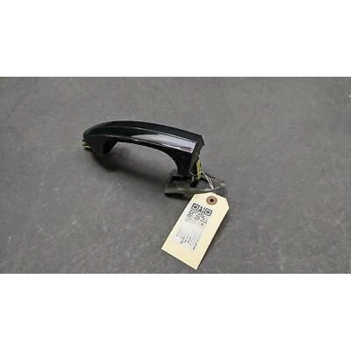 Dış Kapı Açma Kolu Ara Dolgusu Ford Fıesta Bm 09- (Oem No: 8A61 A22042 Ac)