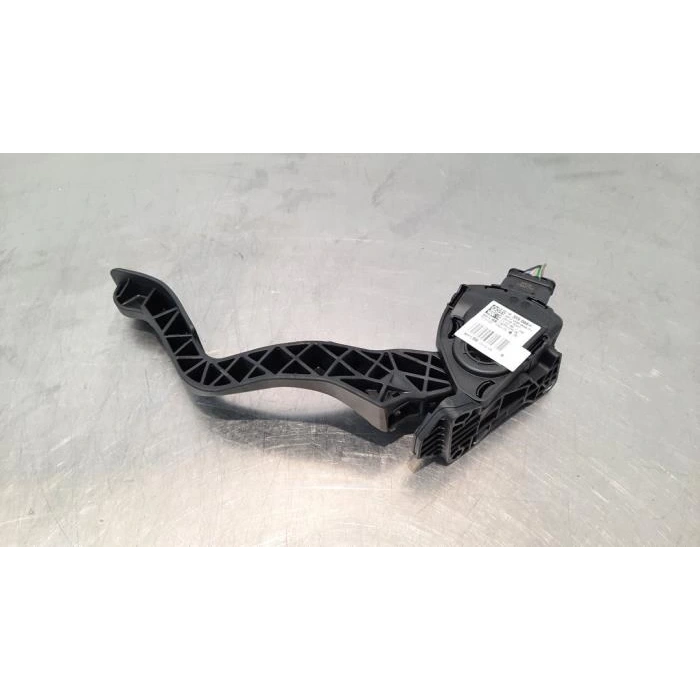 Gaz Pedalı Elektronık Psa 207/208/301 B.M 07- (Oem No: 9835904480)