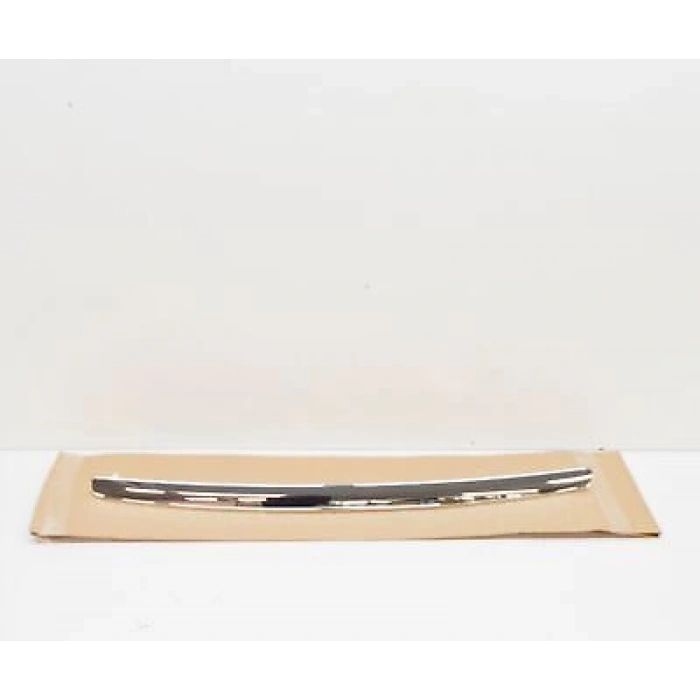 Izgara : Ön Ford Kuga Bm 08- (Oem No: 8V41 8676 Af)