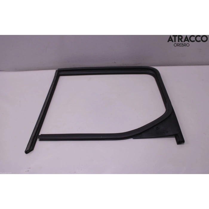 Kapı Cam Çerçeve Lastiği Arka Yan Sağ Psa Rıfter K9 Berlıngo K9 Bm 19- (Oem No: 9818017380)