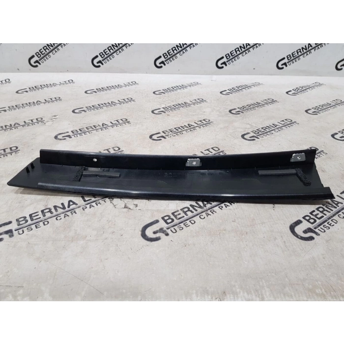 Kapı Direk Bandı Ön Sol Psa 3008/5008 B.M 2016- (Oem No: 9811558580)