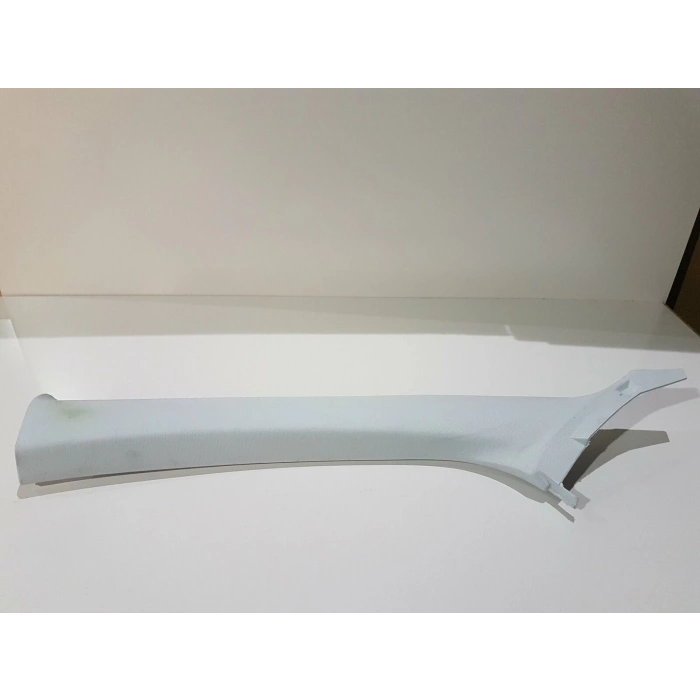 Kapı Direk Çıtası Ön Sol (Tuz Beyazı) Psa 3008/5008 B.M 2016- (Oem No: 98101650Pr)