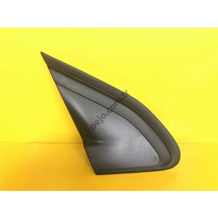 Ön Çamurluk Üst Kapak (Sag) Psa 2008 B.M 2012- (Oem No: 9678382280)