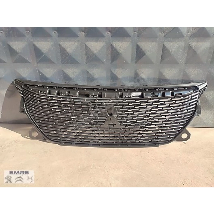 Ön Tampon Panjuru Psa 2008 B.M 2019- (Oem No: 98258606Vd)