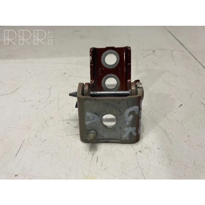 Ön Üst Sol Kapı Menteşesi Psa 208/301/3008 B.M 2012- (Oem No: 1608322580)