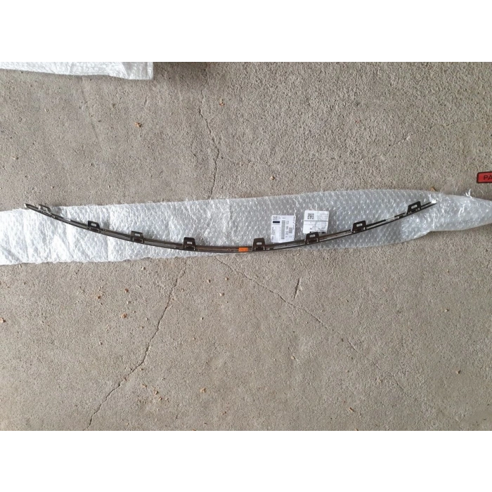 Panjur Üst Krom Çıtası Psa Crossland X Bm 17- (Oem No: Yq009445Dz)